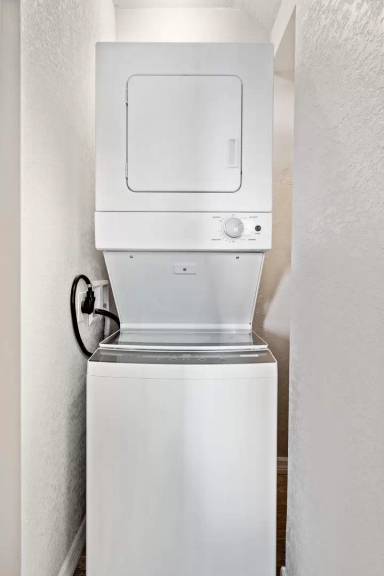 Main picture of Indian River Shores Apartments