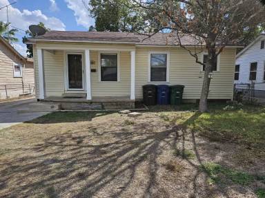 Main picture of 534 Drake Ave