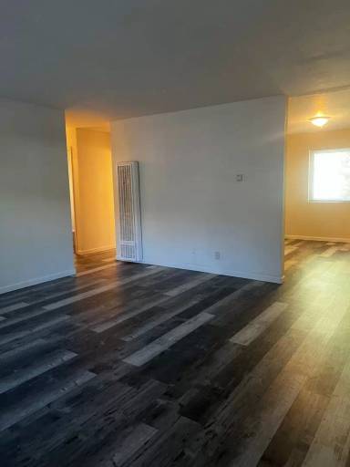 Main picture of 172 Columbia Way
