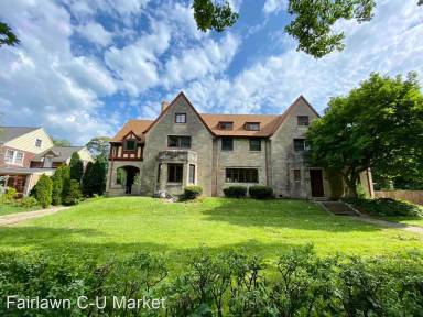 Main picture of 606 W Ohio St