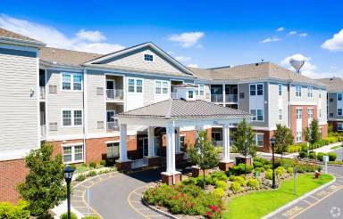 Main picture of Summit Court Luxury Apartments