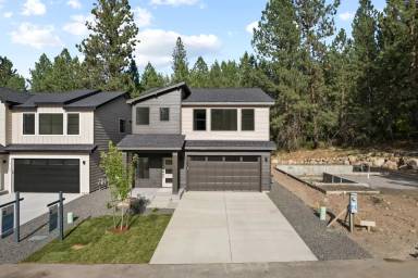Main picture of 1219 S Radio Ln