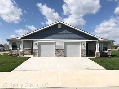 Main picture of 202 SW Marigold St