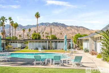 Main picture of 2244 E Tahquitz Canyon Way