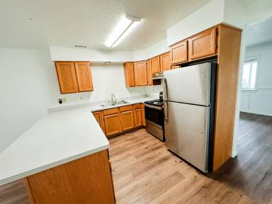 Main picture of 136 West 1140 North - 3
