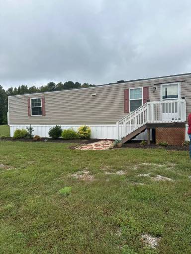 Main picture of 76 Pernell Ln