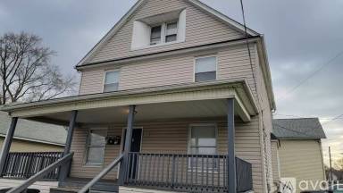 Main picture of 551 Allyn St