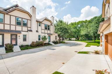 Main picture of 8706 Tudor Pl