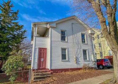 Main picture of 168 Curtis St