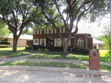 Main picture of 609 Herefordshire Ln