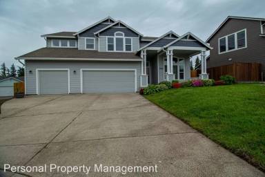 Main picture of 15616 NE 18th Ave