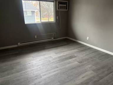 Main picture of 2455 5th Ave