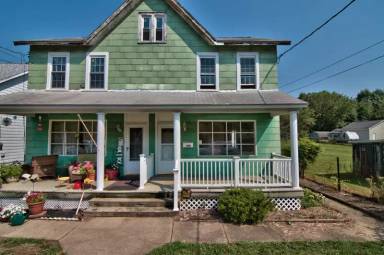 Main picture of 359 Hanover St