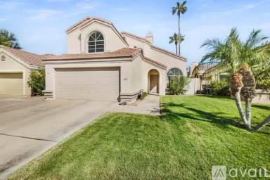 Main picture of 413 S Lake Mirage Dr