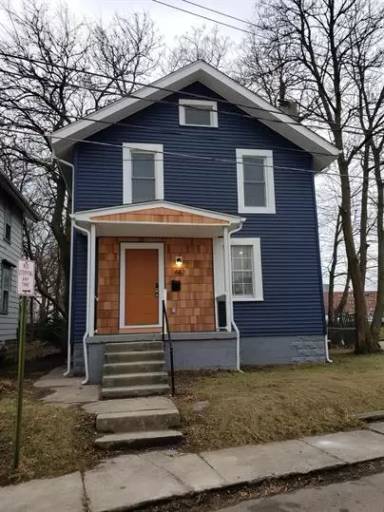 Main picture of 1487 Granville St