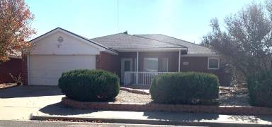 Main picture of 1915 76th St