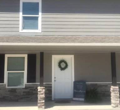 Main picture of 304 - 404 Nederland Ave