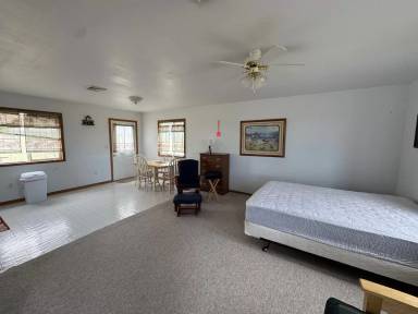 Main picture of 100 Wodrich Rd
