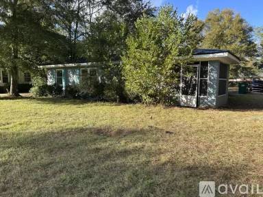 Main picture of 1701 W Lincoln Ave