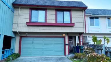 Main picture of 3961 Crofton Way
