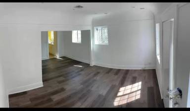 Main picture of 5660 Case Ave