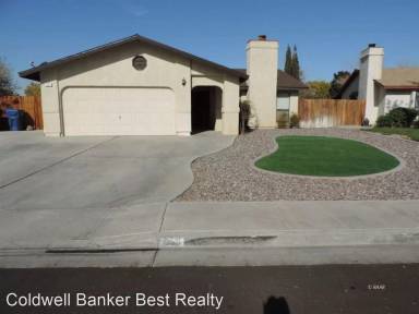 Main picture of 601 N Sunland Dr