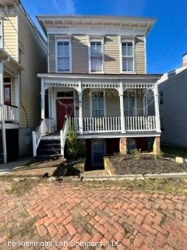 Main picture of 2115 E Marshall St