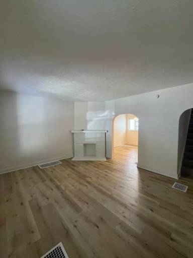 Main picture of 932 McKinley Ter
