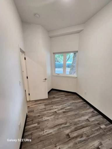 Main picture of 8333 Dallas Ave S