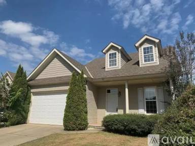 Main picture of 747 Berry Ln