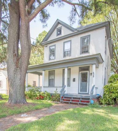 Main picture of 638 Mt Vernon Ave