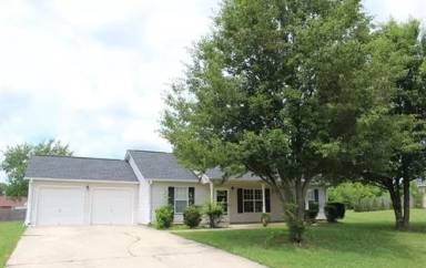 Main picture of 155 Fox Chase Trl
