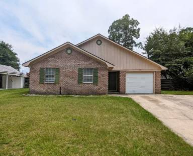 Main picture of 721 Robin Hood Dr