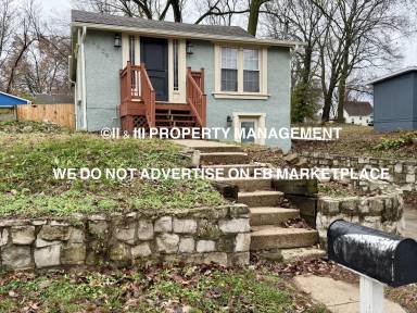 Main picture of 2609 W 45th Ave