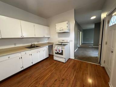 Main picture of 199 Saratoga Ave