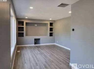 Main picture of 2114 SE 60th Ave