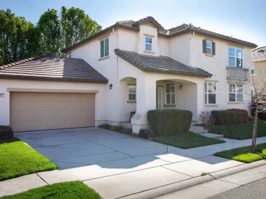 Main picture of 1081 Landmark Cir