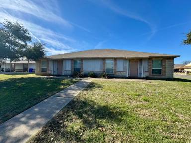 Main picture of 1301 Chapelwood Dr