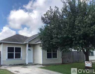 Main picture of 4838 Fortuna Pl