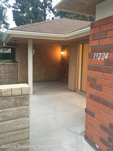 Main picture of 13222 Village 13