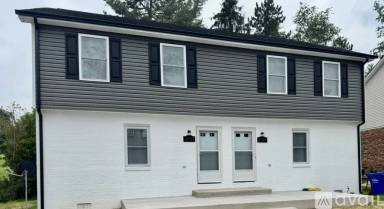 Main picture of 2921 Cara Ct
