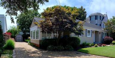 Main picture of 114 52nd St