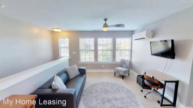 Main picture of 1247 Badger Ct