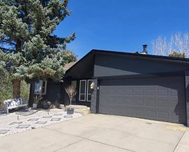Main picture of 7590 Flower St