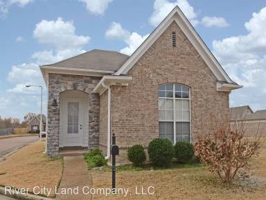 Main picture of 7941 Bay Meadow Cir N