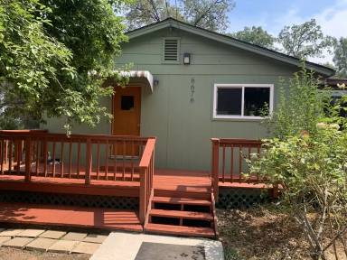 Main picture of 6676 Acorn Hill Rd