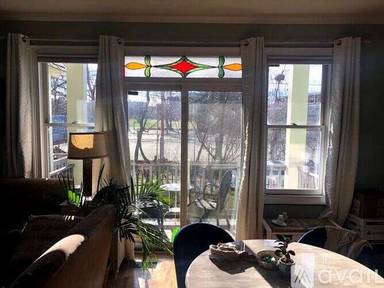 Main picture of 43 Union Ave