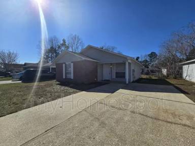 Main picture of 409 Shadow Way Ln
