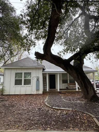 Main picture of 1300 Antone St