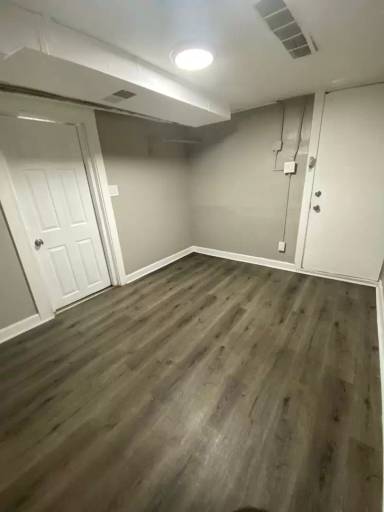 Main picture of 3819 Melville Ave